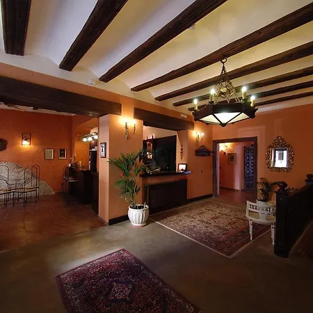 Don Inigo De Aragon Aparthotel 3*