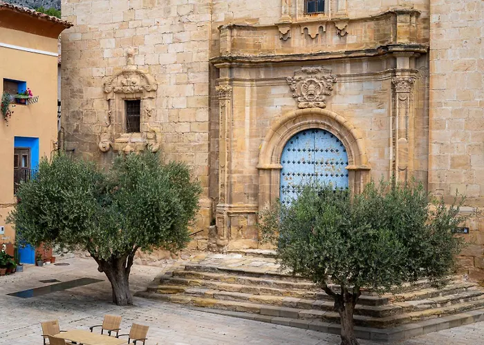 Don Inigo De Aragon Las Cuevas de Canart